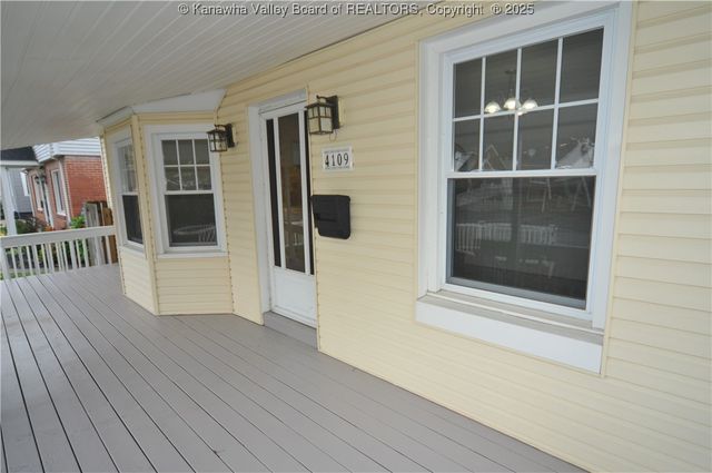 4109 Venable Avenue Se, Charleston, WV 25304