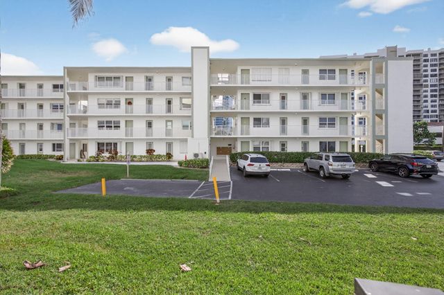 3600 N Ocean Drive 224, Singer Island, FL 33404