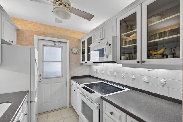 3600 N Ocean Drive 224, Singer Island, FL 33404