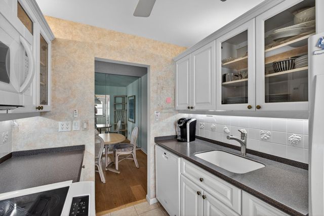 3600 N Ocean Drive 224, Singer Island, FL 33404