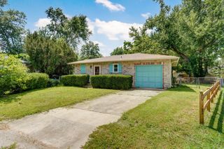 1111 South Lone Pine Avenue, Springfield, MO 65804