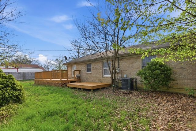 305 Williamsburg Drive, Nicholasville, KY 40356