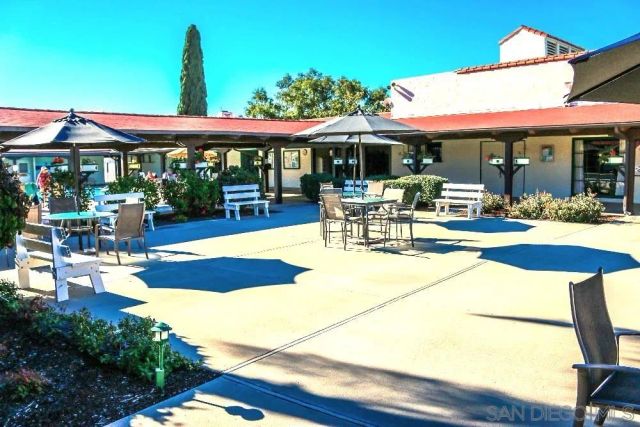 16598 Casero Rd, San Diego, CA 92128