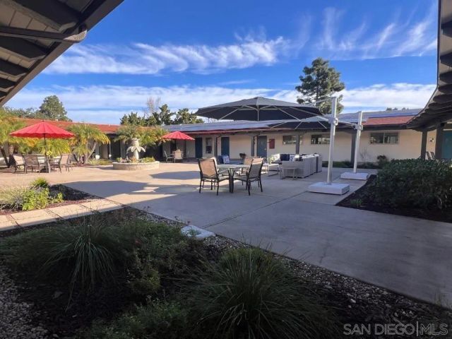 16598 Casero Rd, San Diego, CA 92128