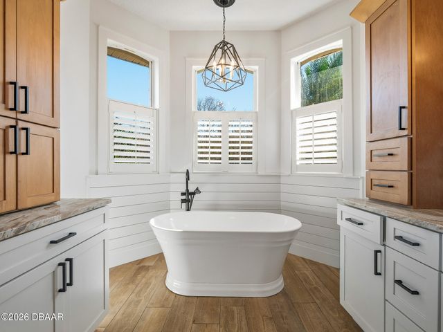 1969 S Glencoe Road, New Smyrna Beach, FL 32168