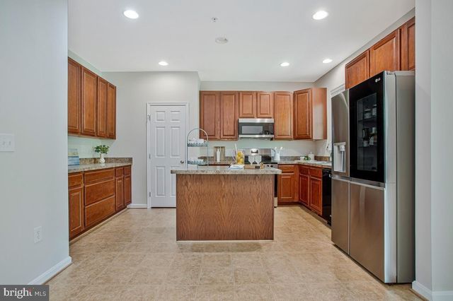 3657 BEDFORD DR, North Beach, MD 20714