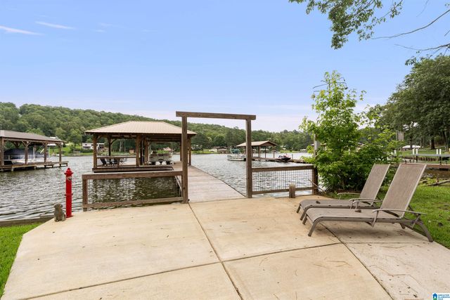 486 S LAKESHORE DRIVE, Talladega, AL 35160