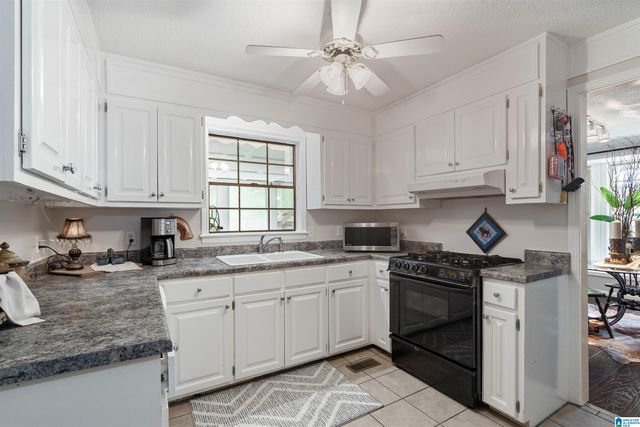 486 S LAKESHORE DRIVE, Talladega, AL 35160