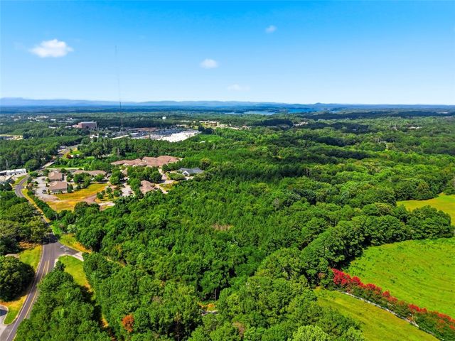 12051 N Radio Station Road, Seneca, SC 29678