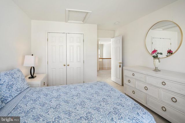 2424 FIVE FATHOM CIR, Woodbridge, VA 22191