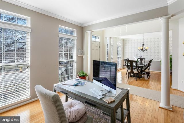 2424 FIVE FATHOM CIR, Woodbridge, VA 22191