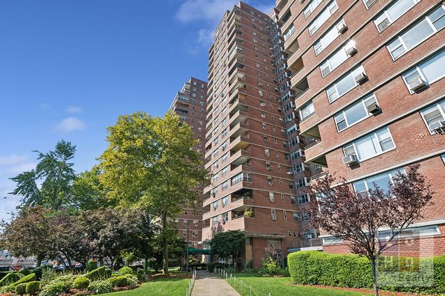 453 Fdr Dr Apt 205, New York City, NY 10002