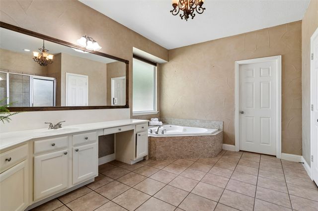 2085 Club Lake Circle, Rockwall, TX 75087