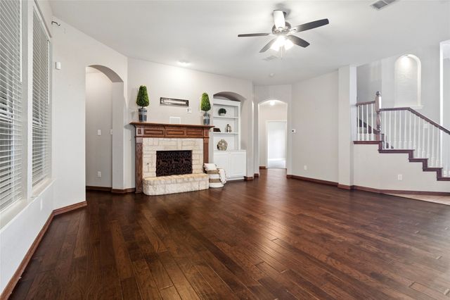 2085 Club Lake Circle, Rockwall, TX 75087