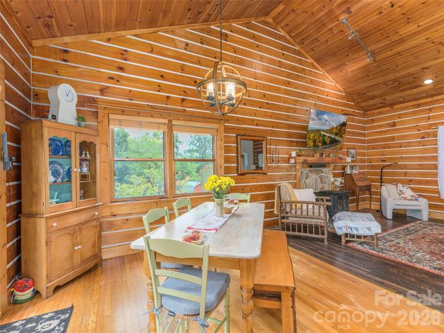 107 Tibi Lane, Waynesville, NC 28785