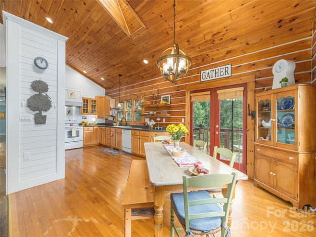 107 Tibi Lane, Waynesville, NC 28785