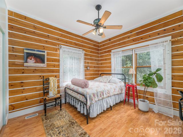 107 Tibi Lane, Waynesville, NC 28785