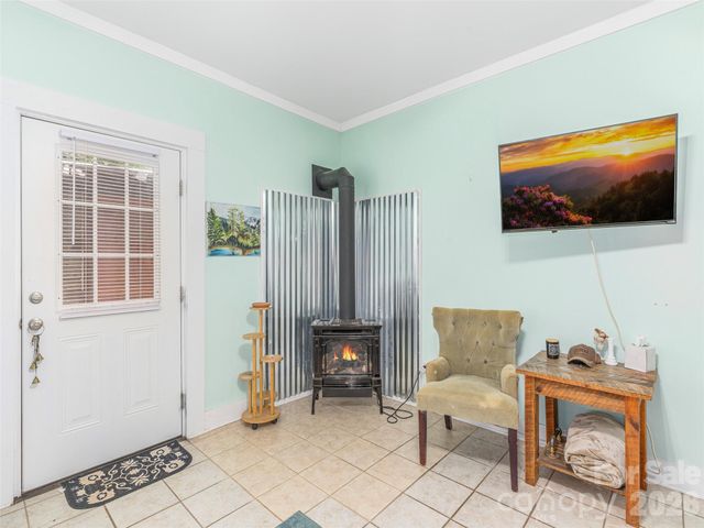 107 Tibi Lane, Waynesville, NC 28785