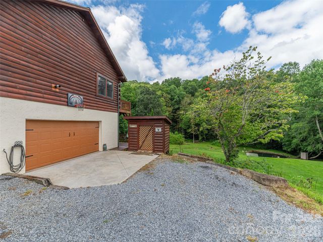 107 Tibi Lane, Waynesville, NC 28785