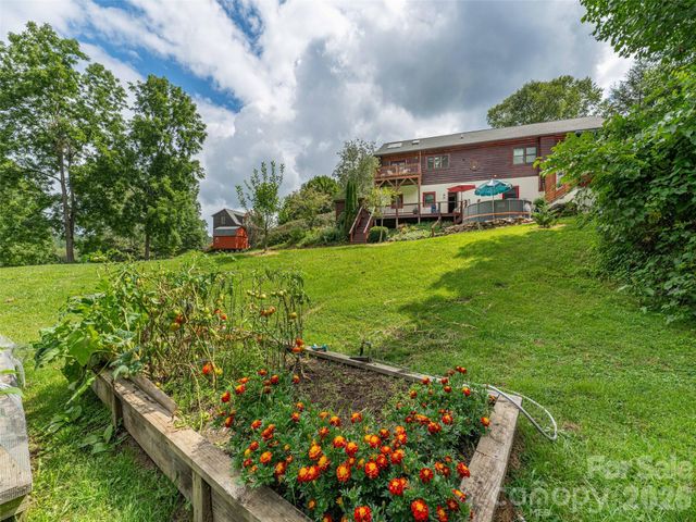 107 Tibi Lane, Waynesville, NC 28785