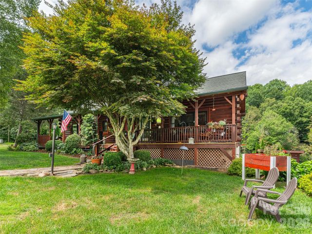 107 Tibi Lane, Waynesville, NC 28785