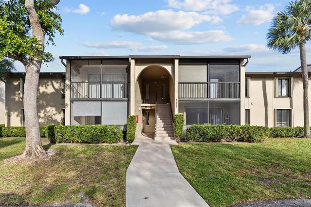 722 Sunny Pine Way D1, Greenacres, FL 33415