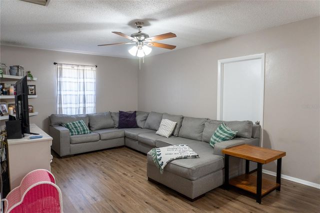 27729 GREEN WILLOW RUN, Wesley Chapel, FL 33544