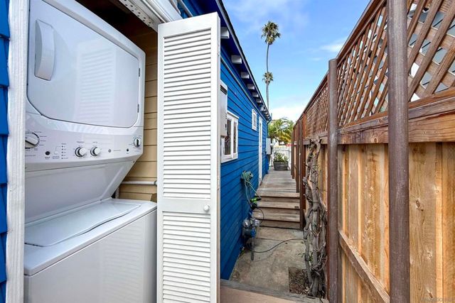 5123 Lotus St, San Diego, CA 92107