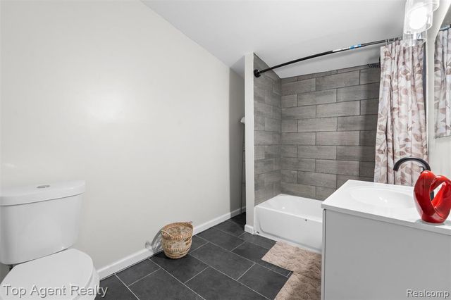 16602 Monica Street, Detroit, MI 48221