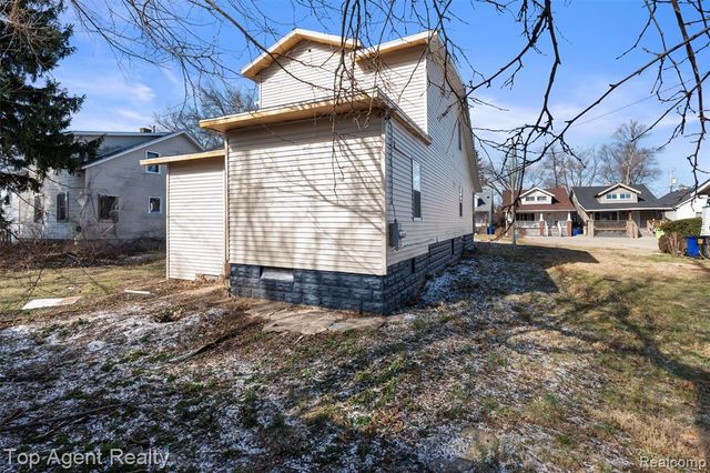 16602 Monica Street, Detroit, MI 48221