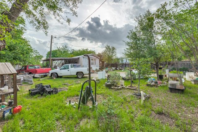 404 Quail RUN, Buda, TX 78610