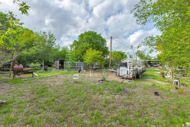 404 Quail RUN, Buda, TX 78610