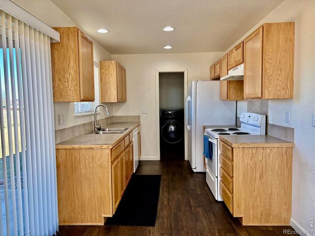 3119 Swan Point Drive, Evans, CO 80620