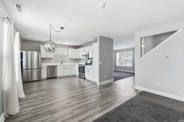 1603 Bear Claw Lane, Fort Wayne, IN 46845