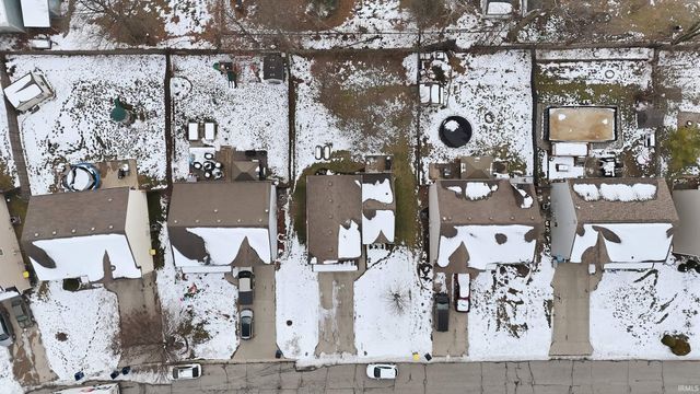 1603 Bear Claw Lane, Fort Wayne, IN 46845