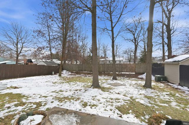 1603 Bear Claw Lane, Fort Wayne, IN 46845