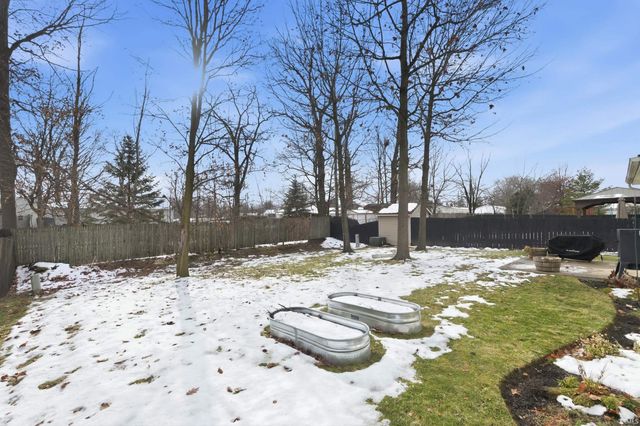 1603 Bear Claw Lane, Fort Wayne, IN 46845