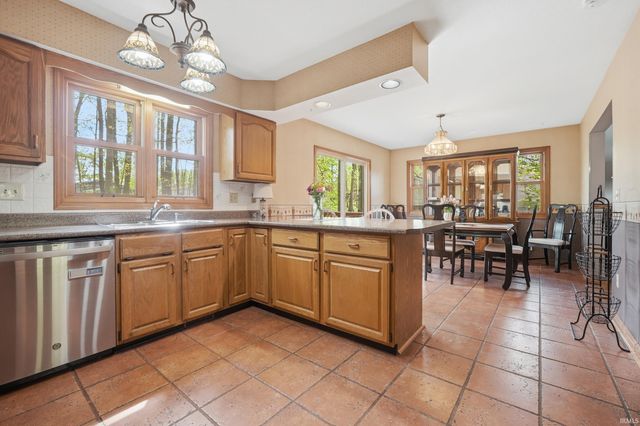 5117 Larekit Lane, Fort Wayne, IN 46804