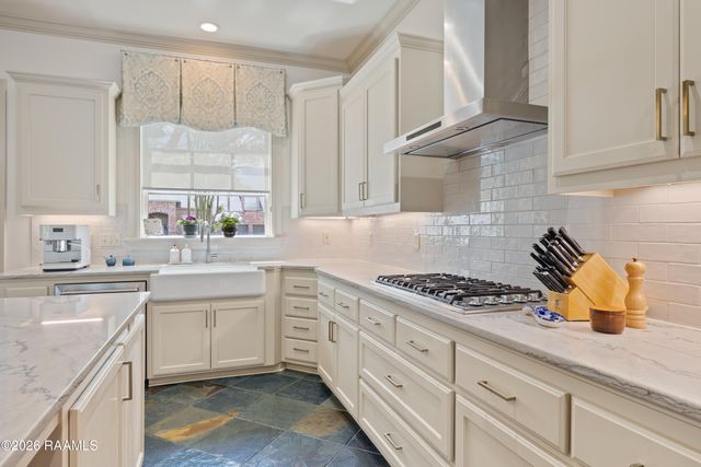115 Flagstone Court, Lafayette, LA 70503