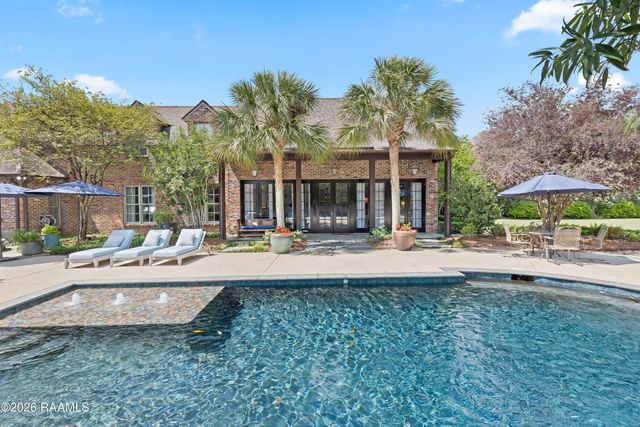 115 Flagstone Court, Lafayette, LA 70503