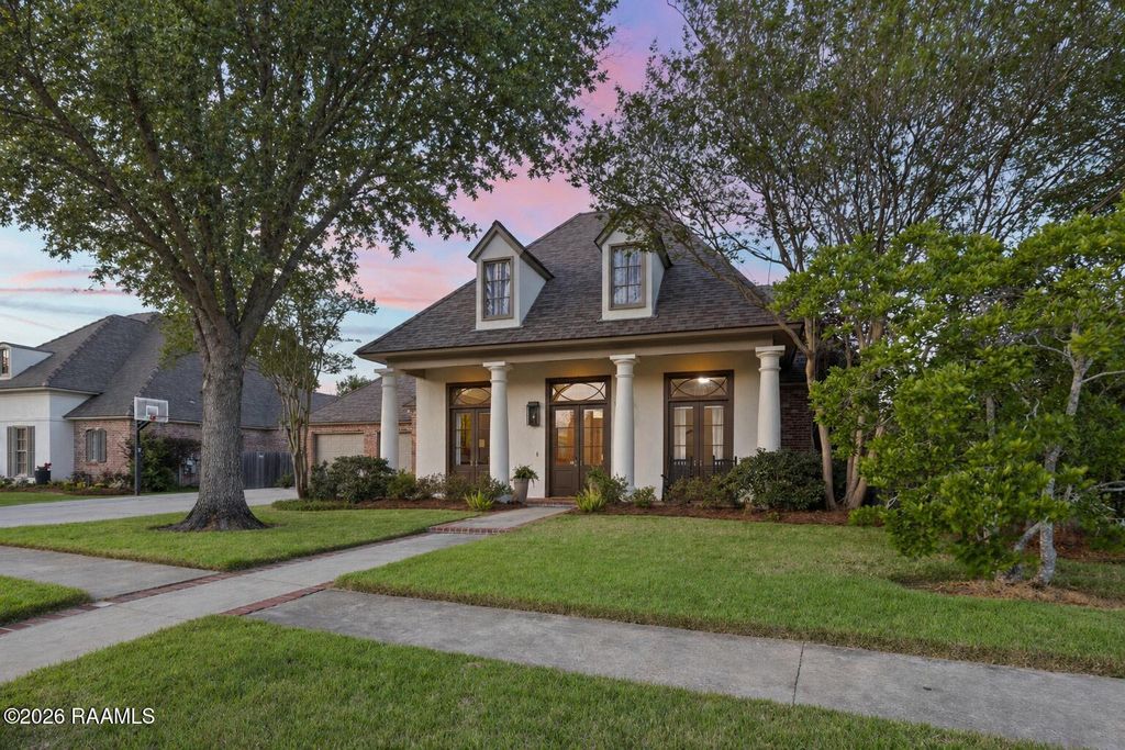 115 Flagstone Court, Lafayette, LA 70503