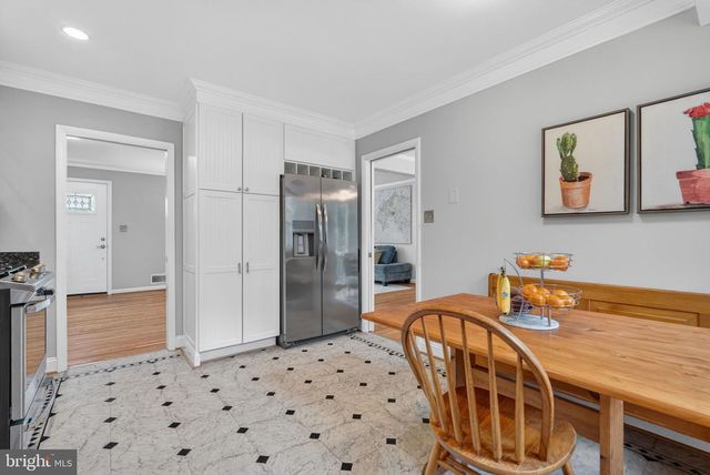 915 N OVERLOOK DR, Alexandria, VA 22305