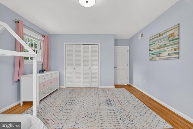 915 N OVERLOOK DR, Alexandria, VA 22305