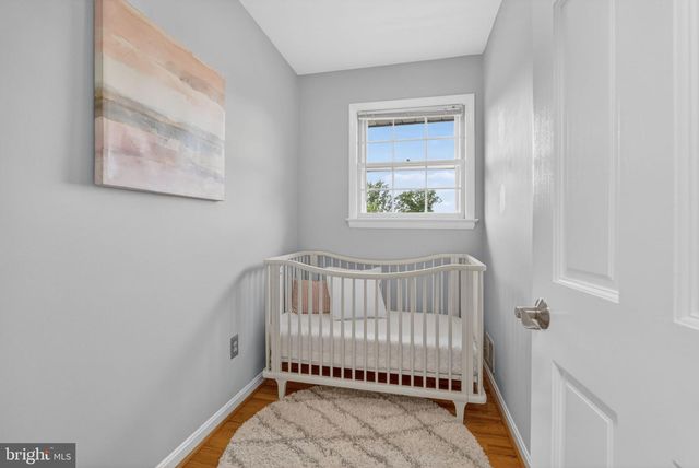 915 N OVERLOOK DR, Alexandria, VA 22305