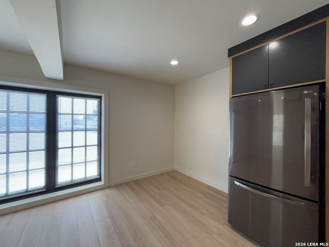 1722 S Saint Marys St Apt 101, San Antonio, TX 78210