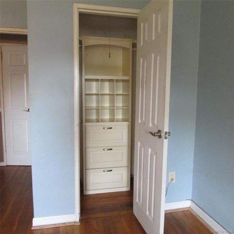 315 Atlantic Avenue 2A, East Rockaway, NY 11518