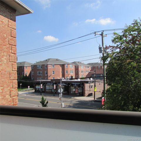 315 Atlantic Avenue 2A, East Rockaway, NY 11518