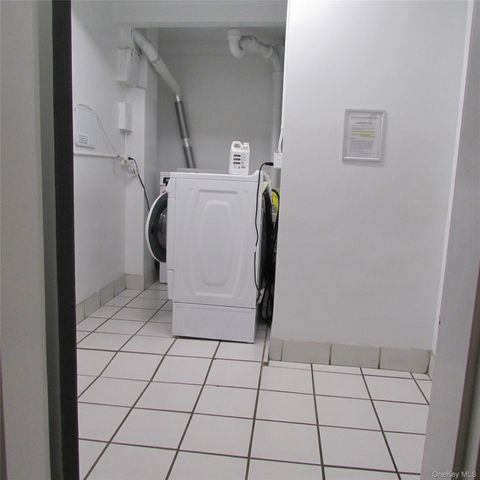 315 Atlantic Avenue 2A, East Rockaway, NY 11518
