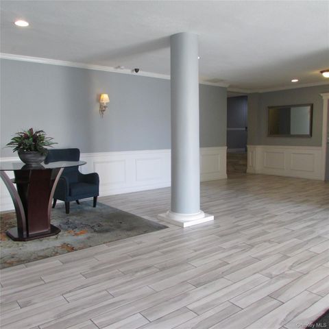 315 Atlantic Avenue 2A, East Rockaway, NY 11518