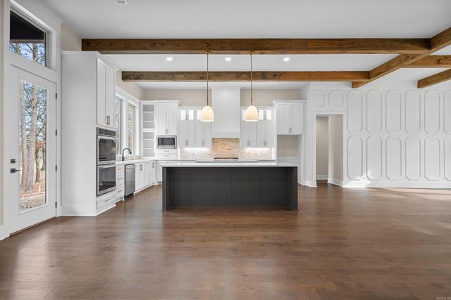 3 Busqueda, Hot Springs Village, AR 71909